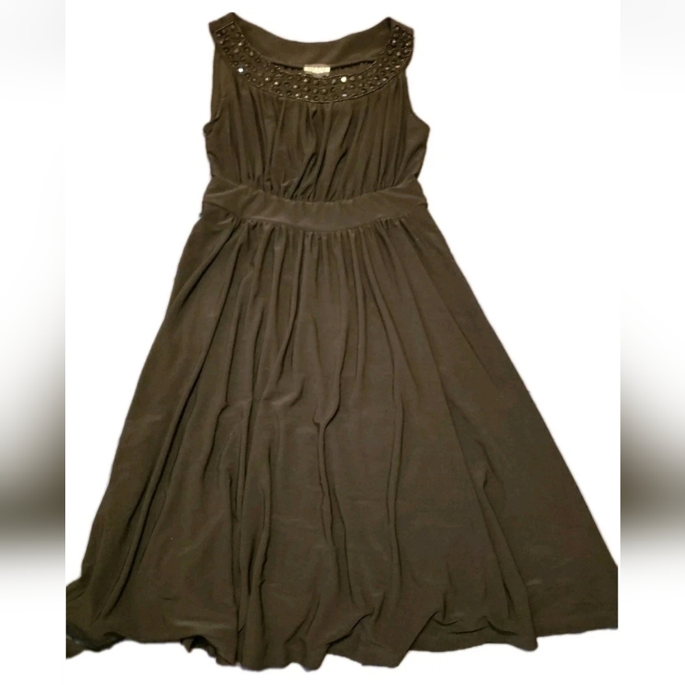 Haani Black Studded Neck M Sleeveless Party Dress Midi Knee Banded Waist
